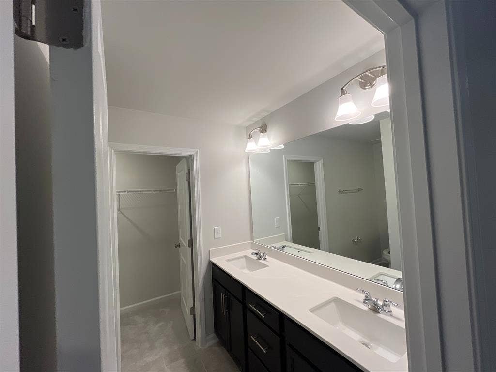 3 BR in Raleigh