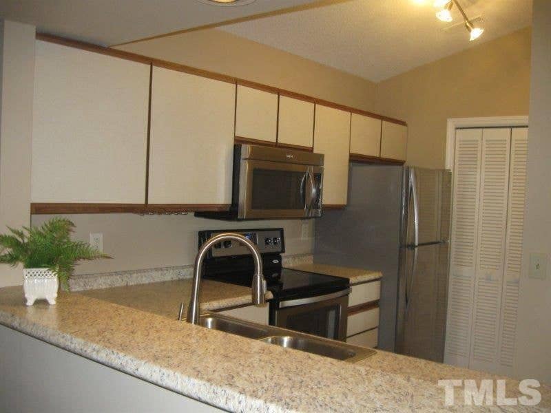 2 BR in Raleigh