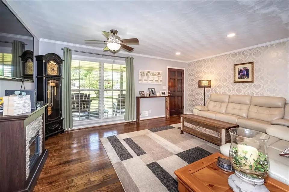 4 BR in Canton