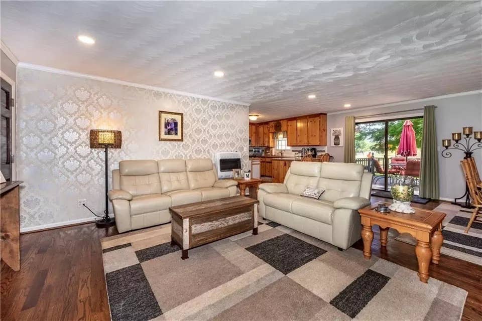 4 BR in Canton