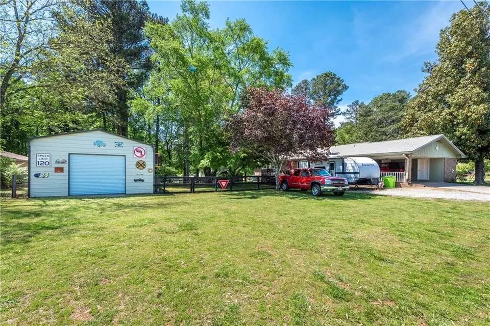 4 BR in Canton