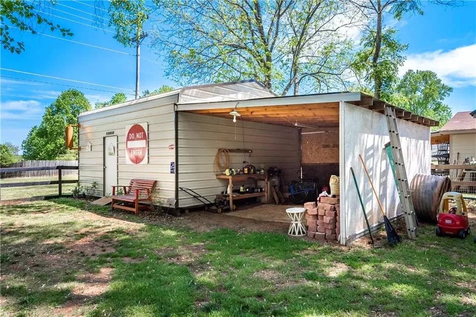 4 BR in Canton