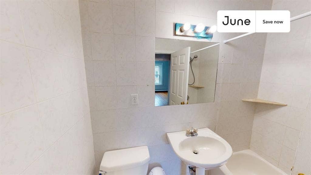 4 BR in Boston