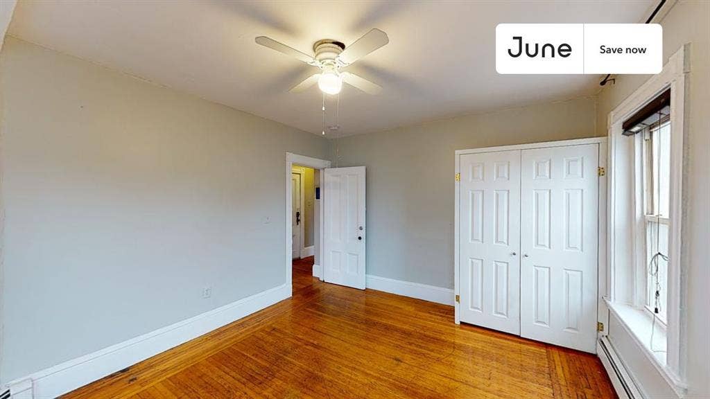 4 BR in Boston