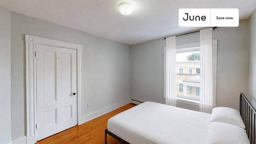 4 BR in Boston