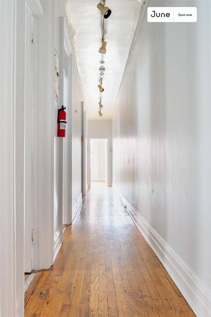 4 BR in New York City