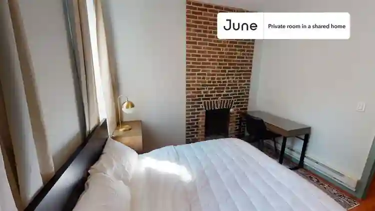 2 BR in New York City