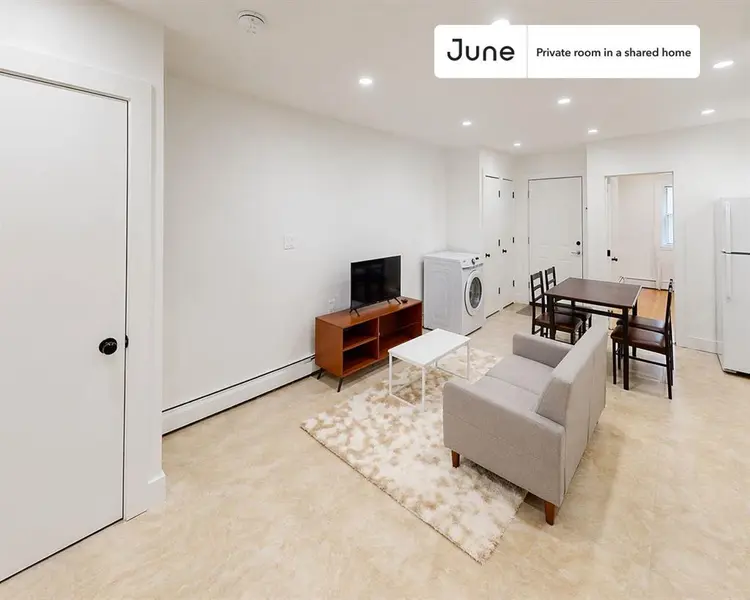 3 BR in New York City