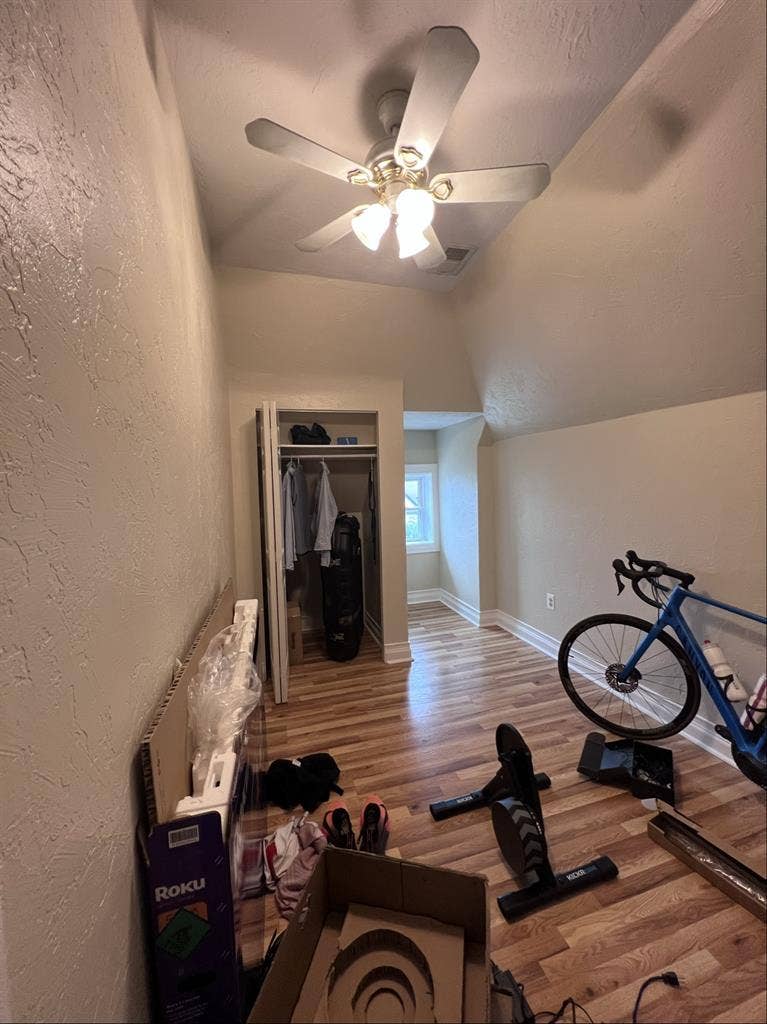 2BR in Friendship | A/C + Parking