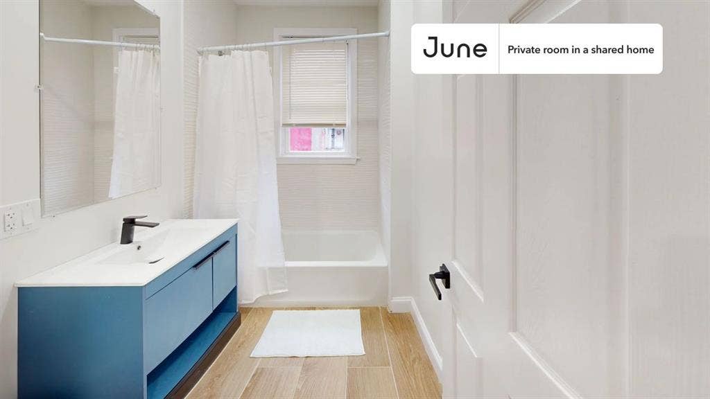 4 BR in Boston