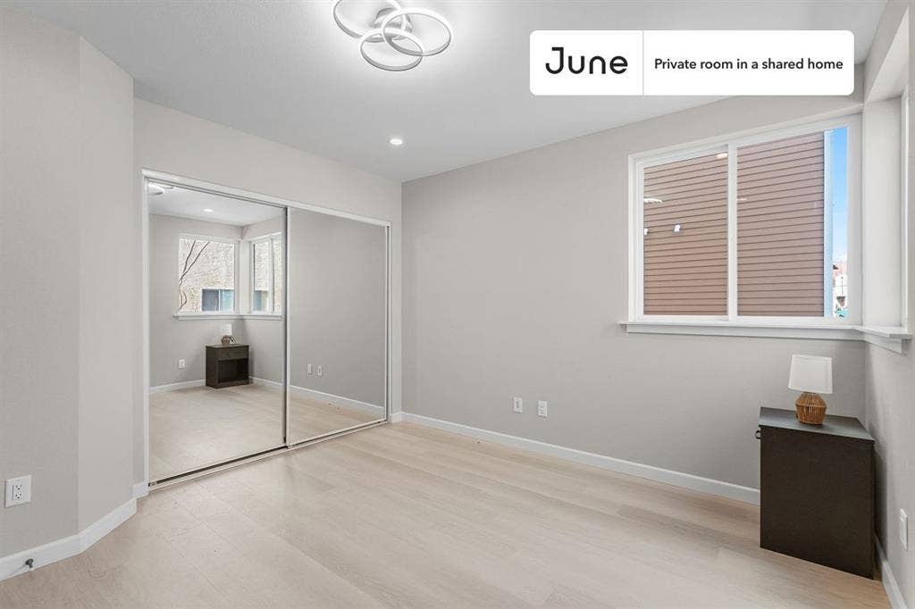 5 BR in Los Angeles