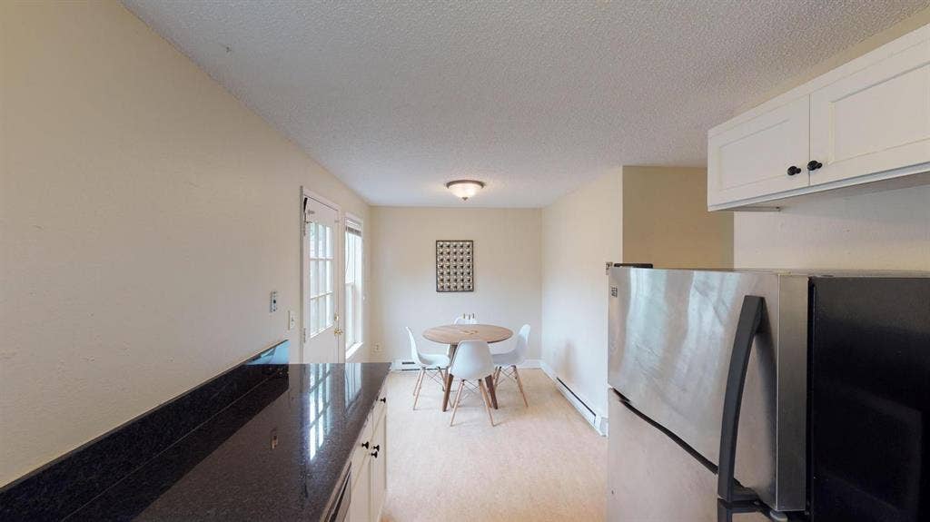 1 BR in Portland