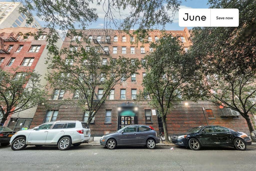 3 BR in New York City