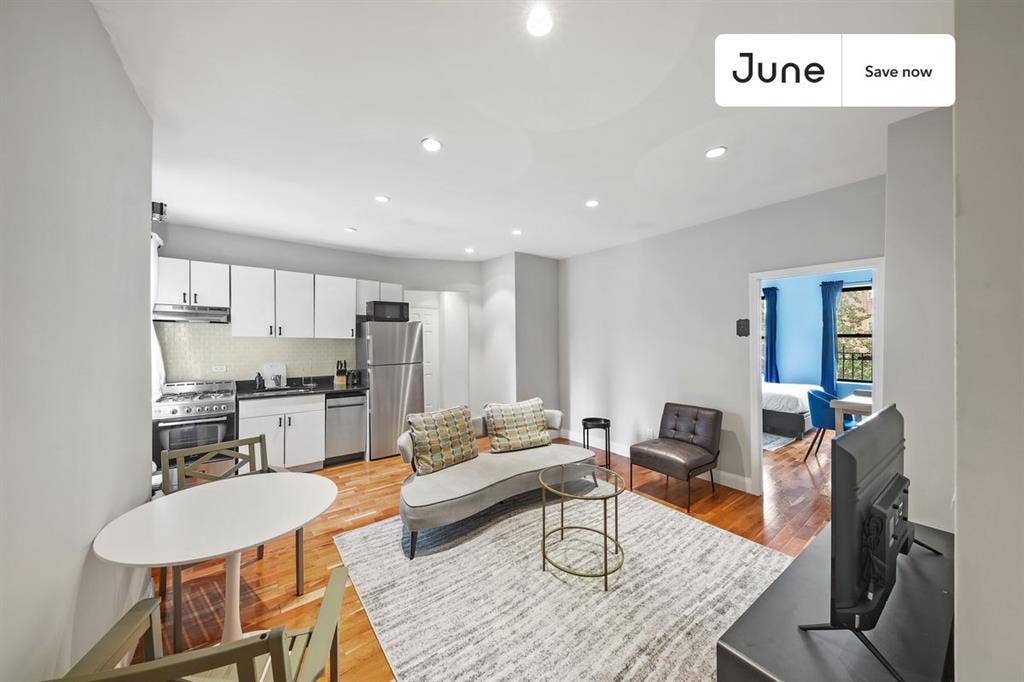 3 BR in New York City