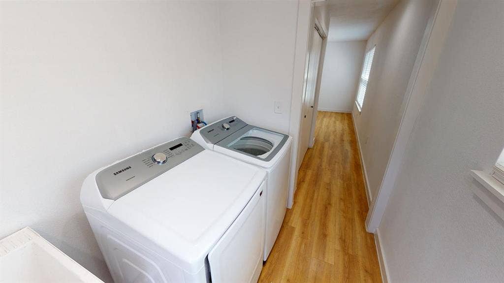 1 BR in Dallas