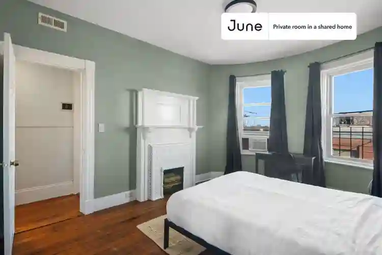 4 BR in Boston