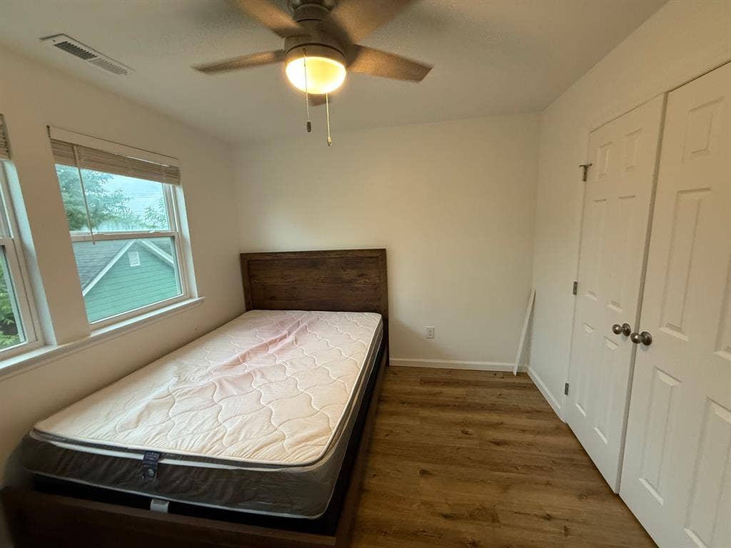 4 BR in Durham