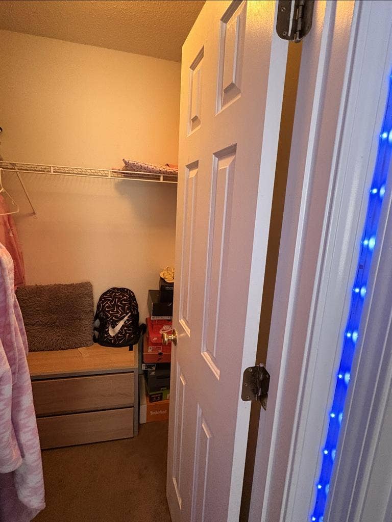 I stay at Carolina Creek Apartments