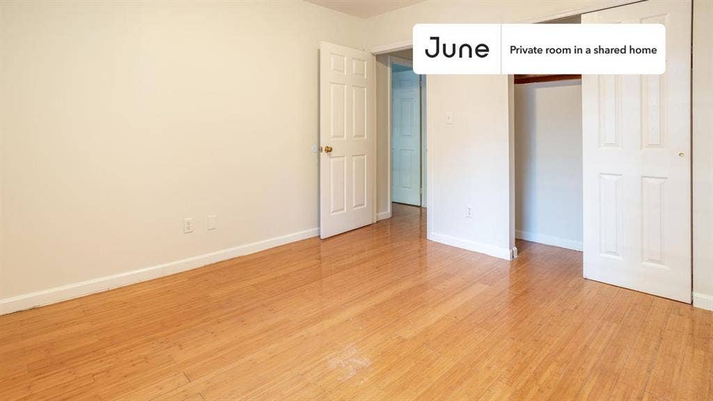 4 BR in New York City