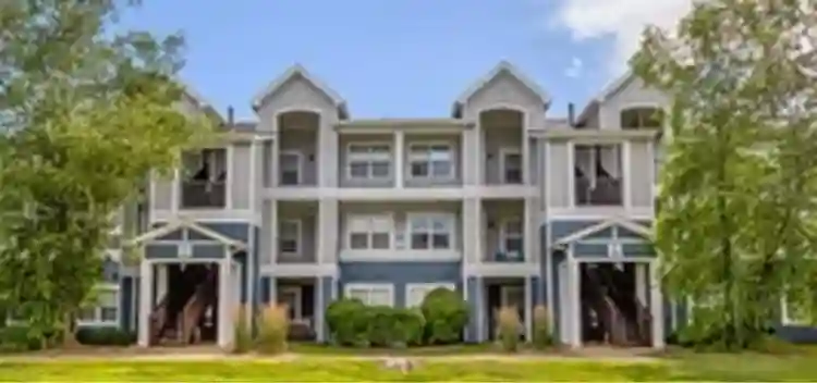 🏠 Re-Lease Available A Room MI