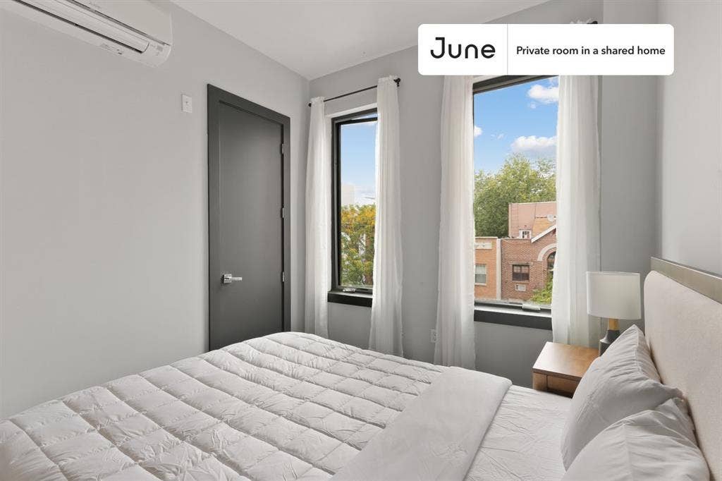 4 BR in New York City