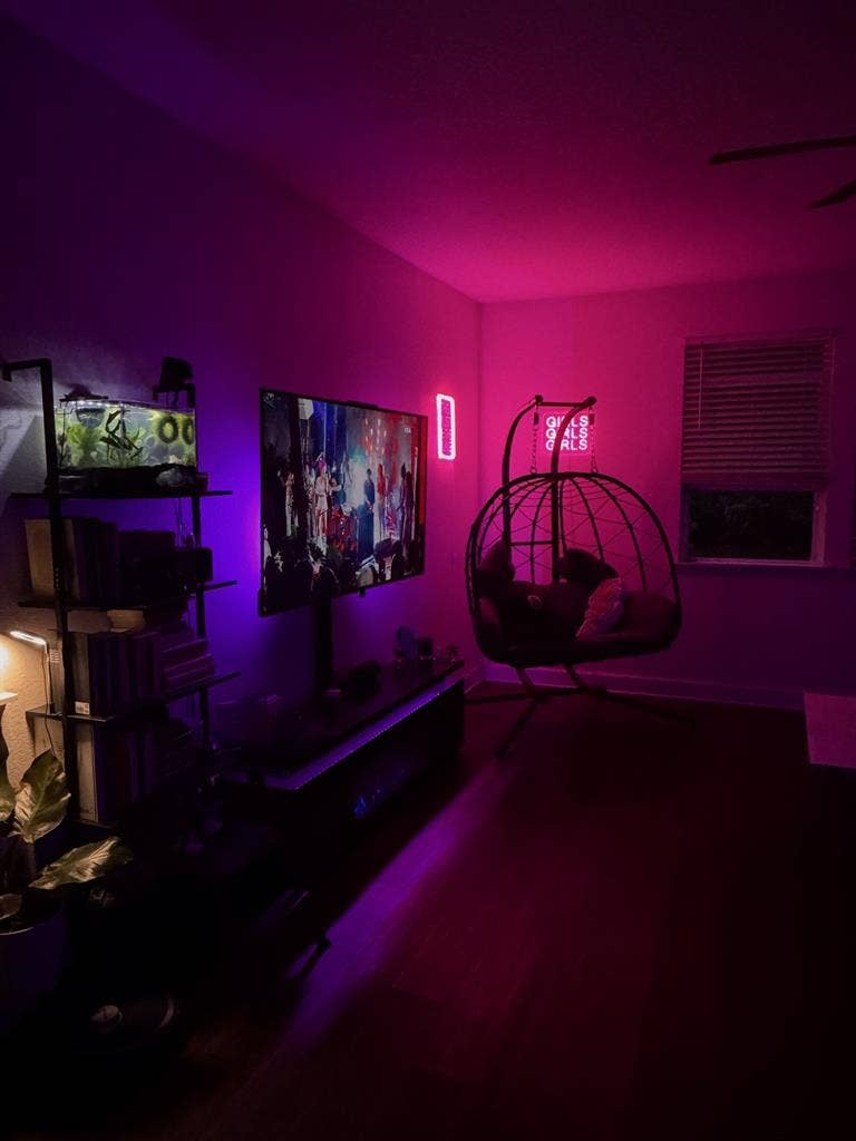 Room for rent in our Home
