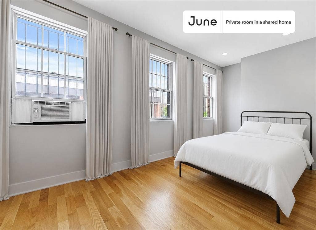 3 BR in New York City