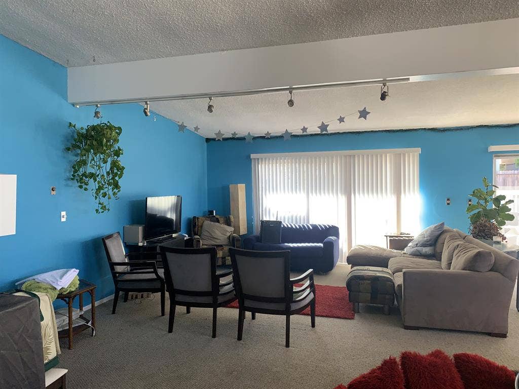 Room for rent in a large house