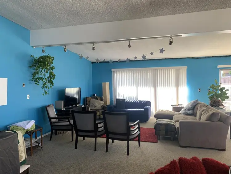 Room for rent in a large house