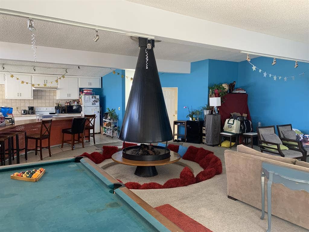 Room for rent in a large house