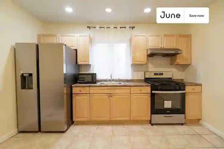 3 BR in Boston