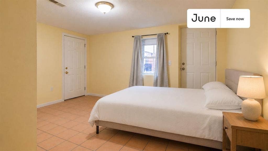3 BR in Boston