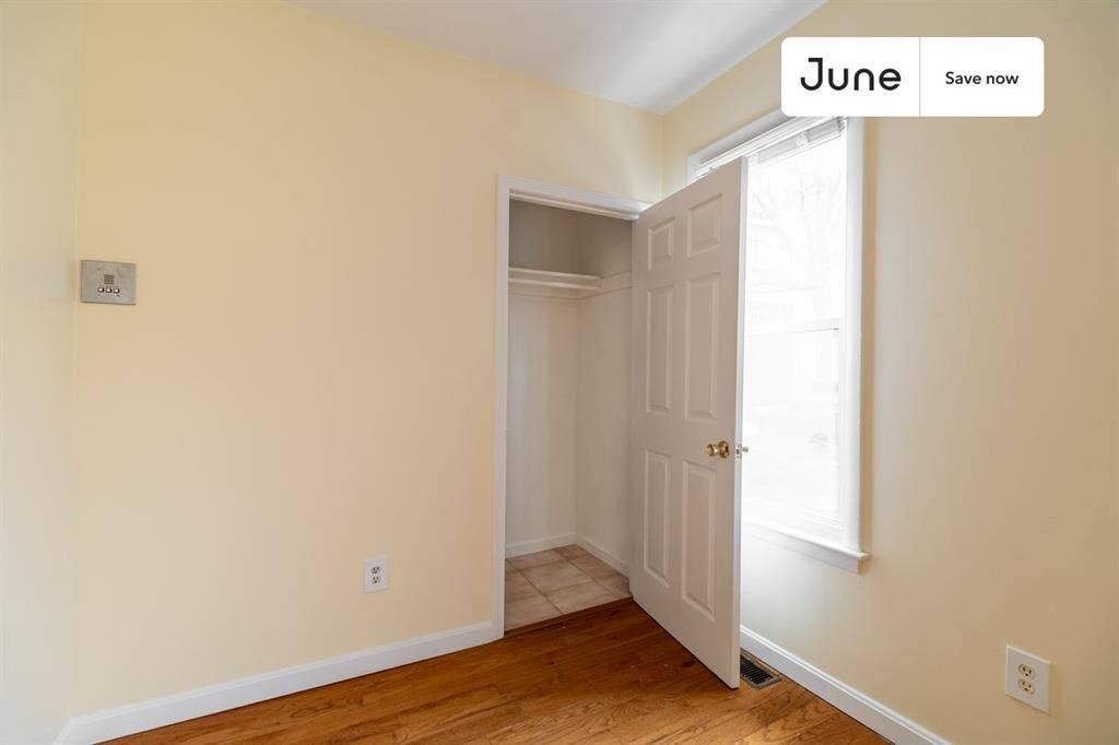 3 BR in Boston