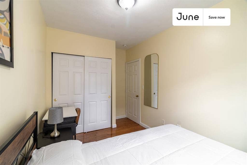 3 BR in Boston