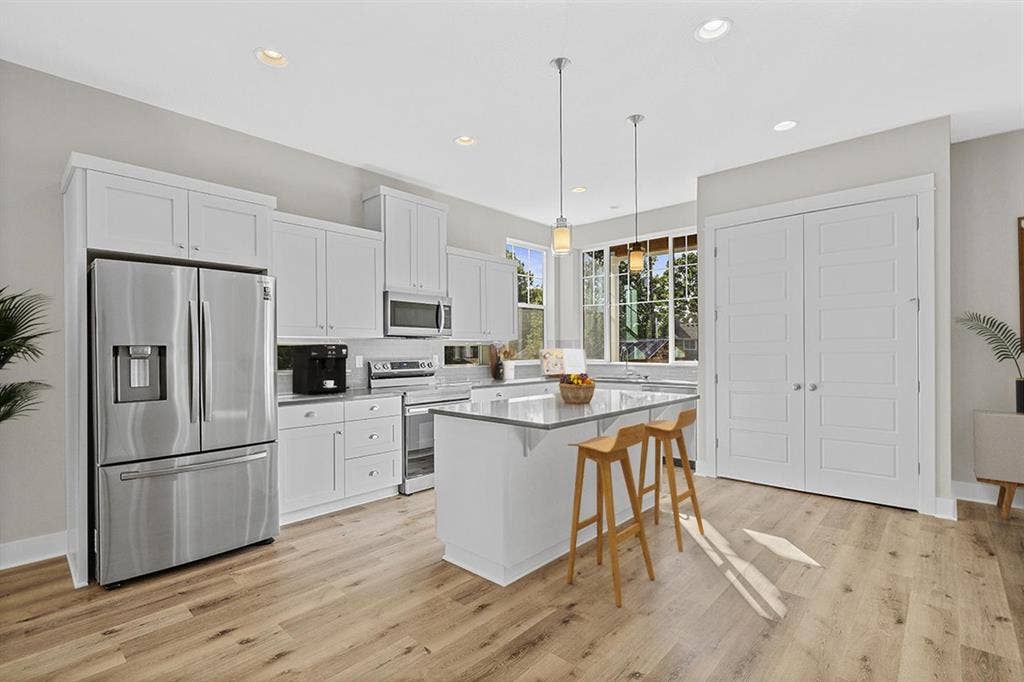 1 BR in Hillsboro