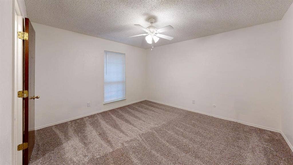 1 BR in Arlington