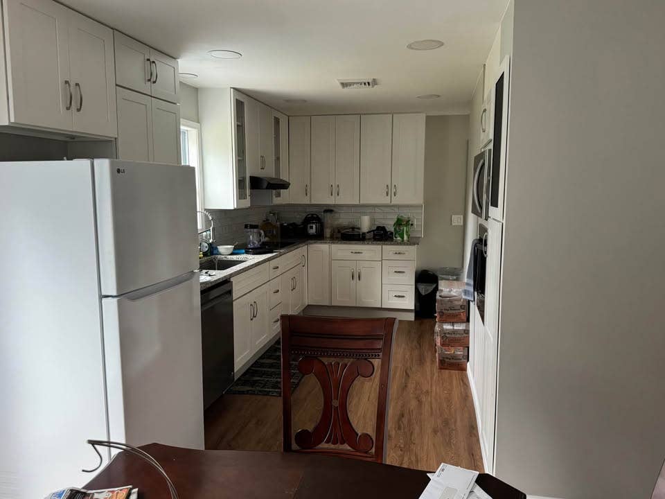 Private Furnished Room