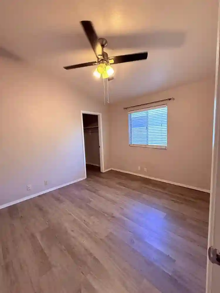 Beautiful 3 Bed / 2 Bath House