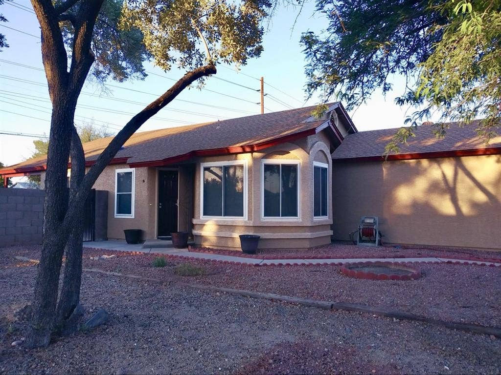 Beautiful 3 Bed / 2 Bath House