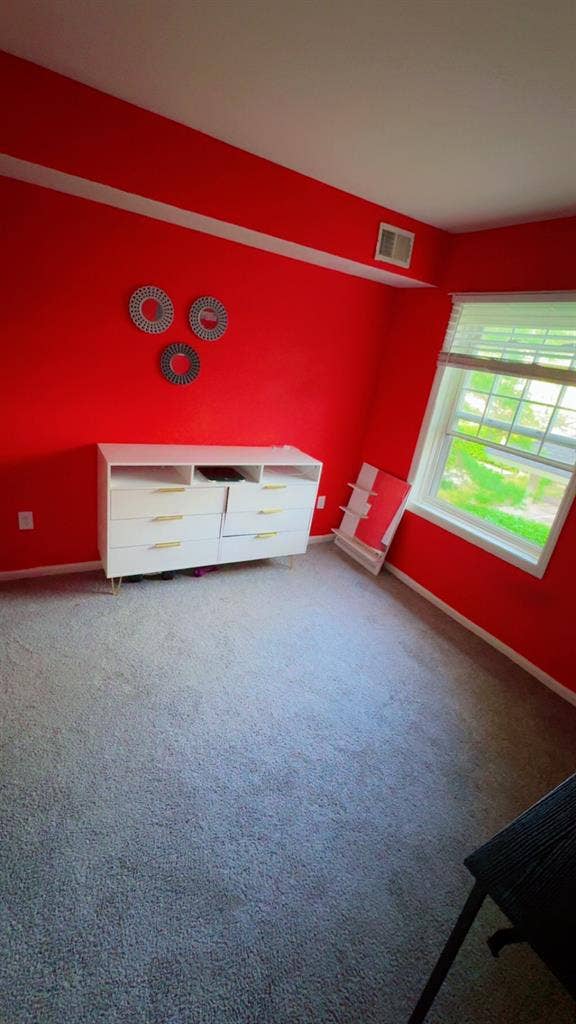 Private room for rent