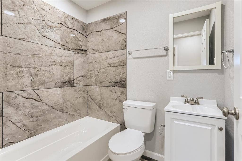 1 BR in Denver