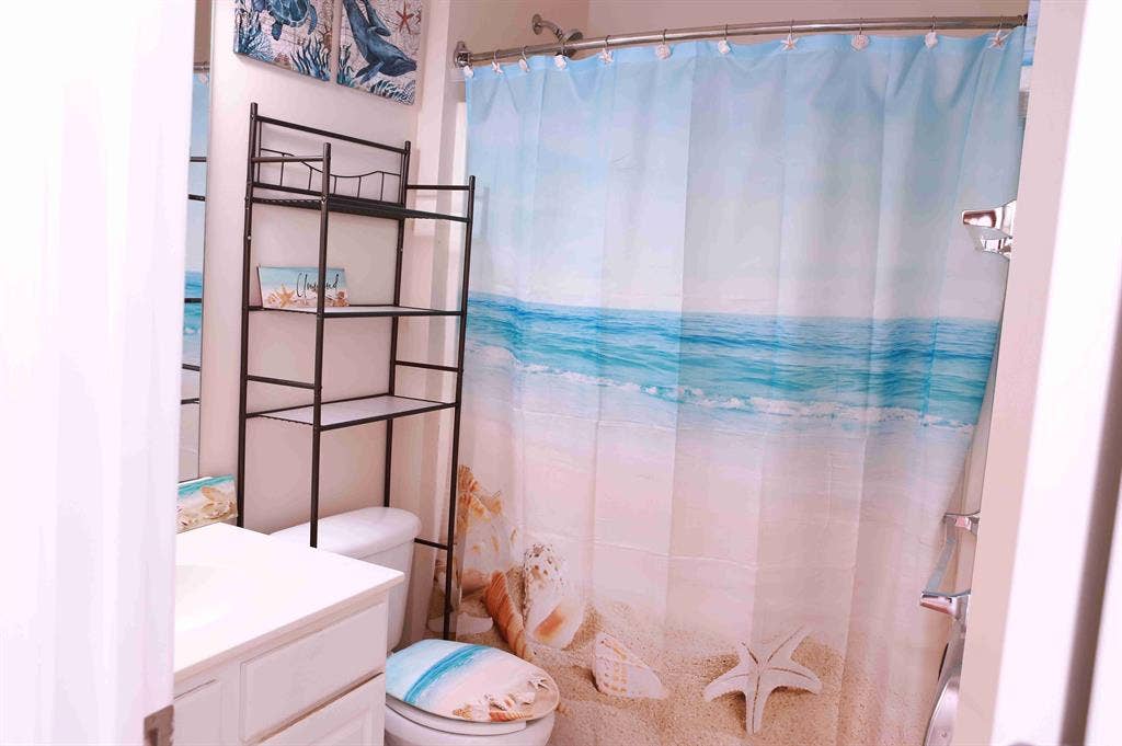 7 BR in Charlotte