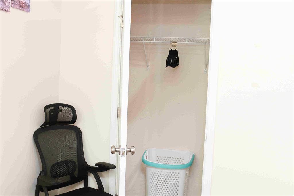 7 BR in Charlotte