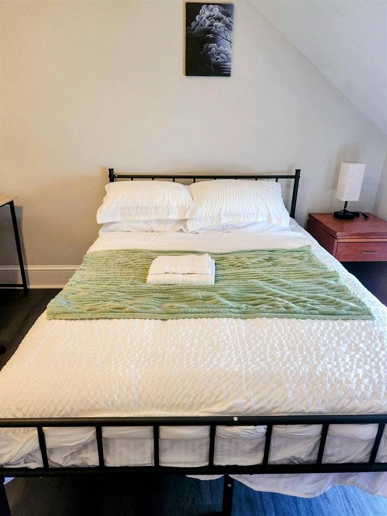 Furnished Room Providence East Side