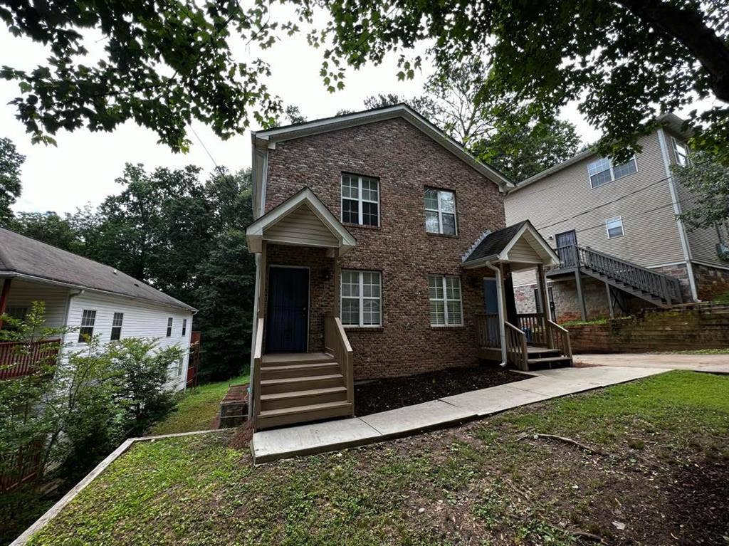7 BR in Atlanta