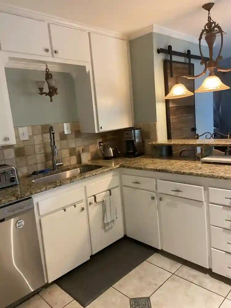 Furnished Suite with Private Bath