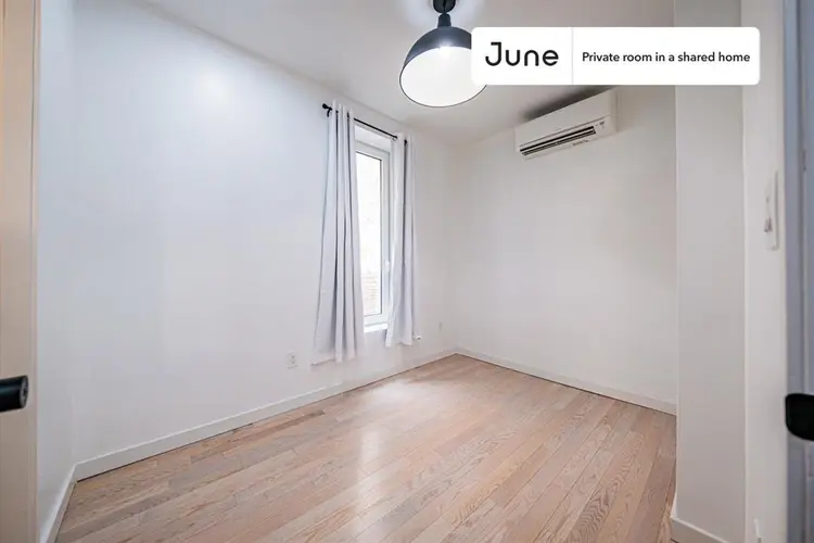 4 BR in New York City