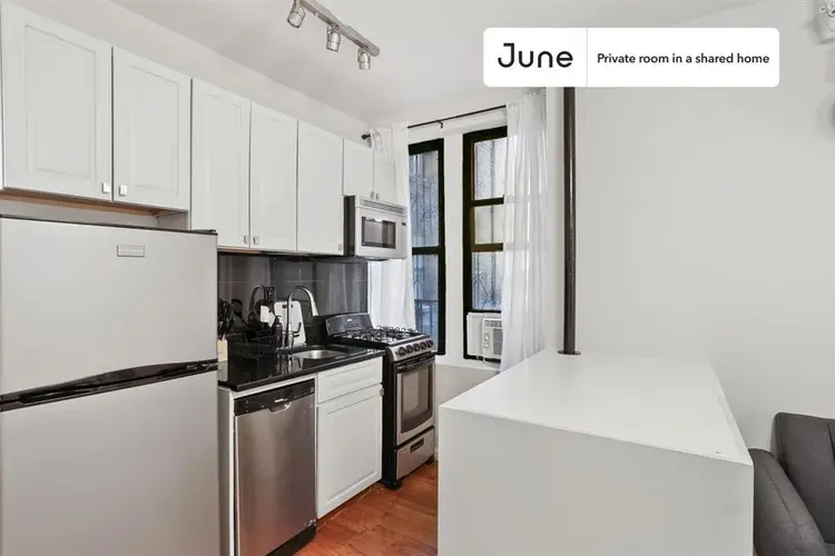2 BR in New York City