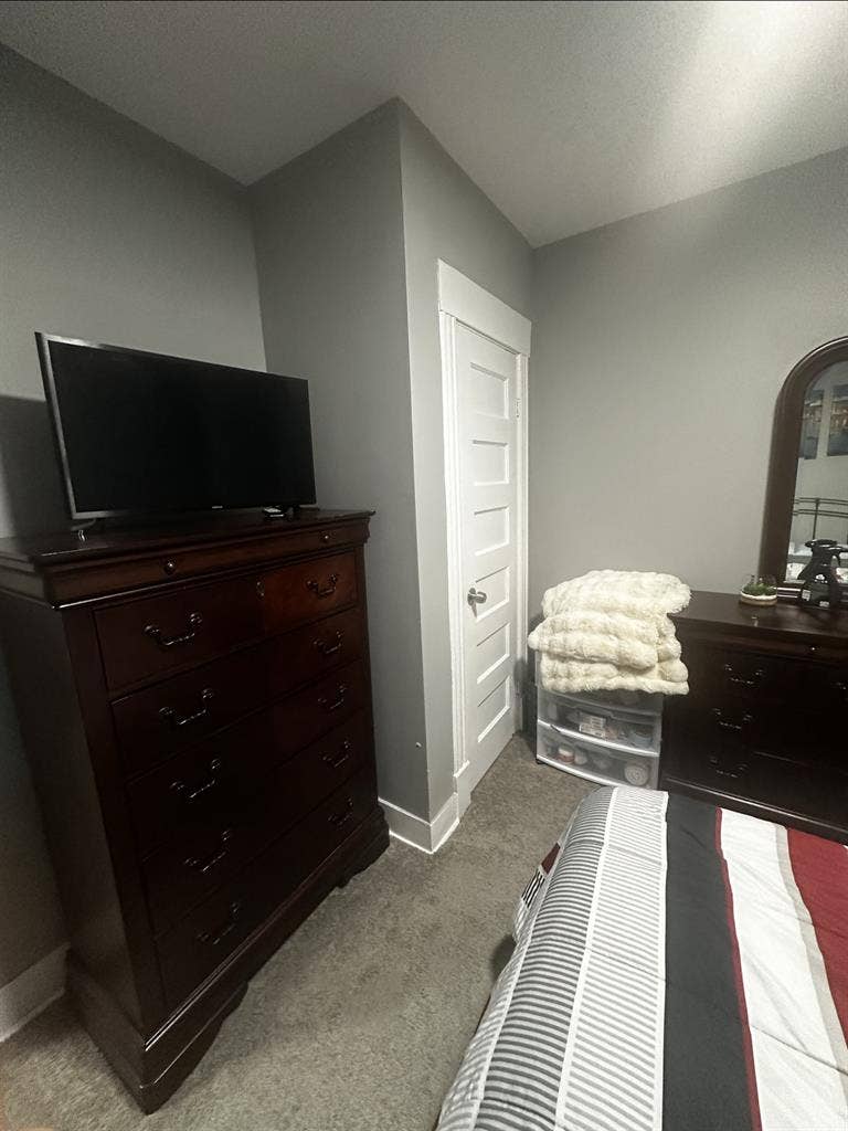 Furnished room for rent $800