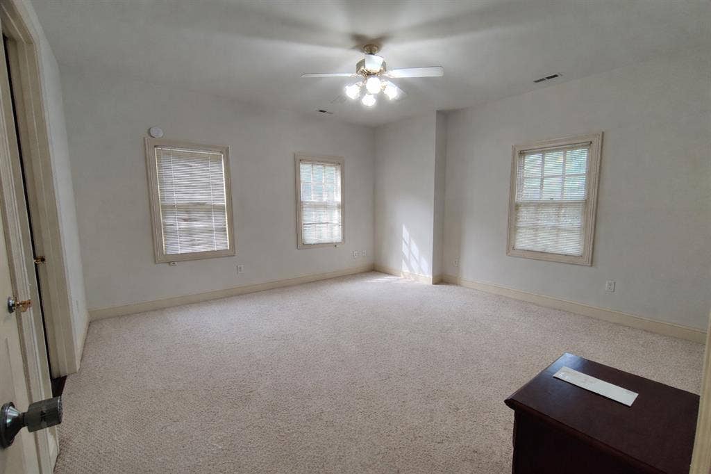 4 BR in Durham